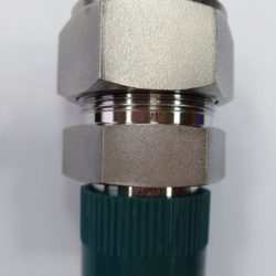 3/4" NPTM x 1" tube straight connector